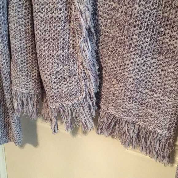 Open Sweater Chico’s LAST weekend available - Picture 3 of 3